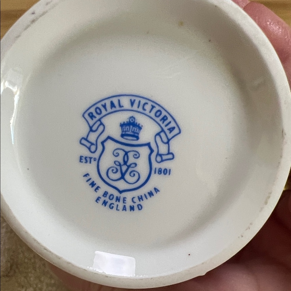 #1366*Floral Royal England Vintage Fine Bone China Tea Mug Collection - Picture 3 of 14